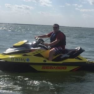 Meet your Posher, Camron